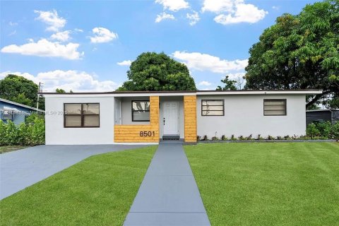 Immobilier commercial à louer à Miami, Floride: 1 chambre № 1965999 - photo 8