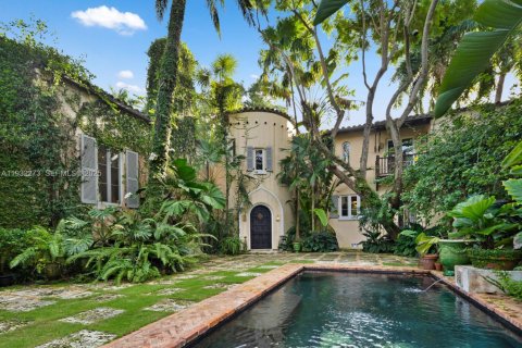 Villa ou maison à vendre à Miami, Floride: 6 chambres, 582.31 m2 № 1991363 - photo 21