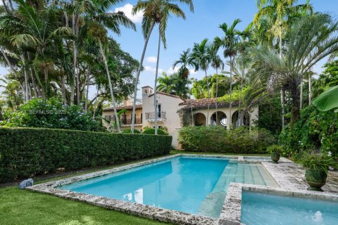 Villa ou maison à vendre à Miami, Floride: 6 chambres, 582.31 m2 № 1991363 - photo 9