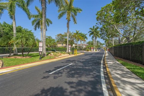 Touwnhouse à vendre à Pembroke Pines, Floride: 2 chambres, 124.3 m2 № 1779088 - photo 30