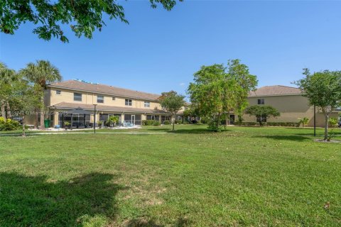 Touwnhouse à vendre à Pembroke Pines, Floride: 2 chambres, 124.3 m2 № 1779088 - photo 28