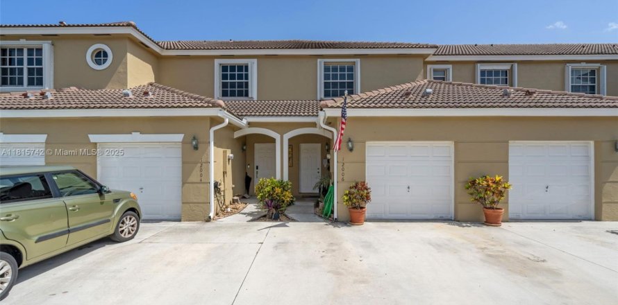 Touwnhouse à Pembroke Pines, Floride 2 chambres, 124.3 m2 № 1779088