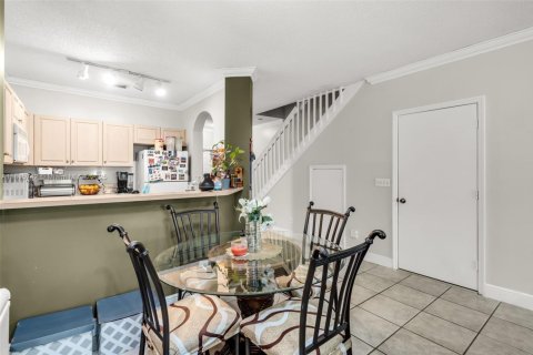 Touwnhouse à vendre à Pembroke Pines, Floride: 2 chambres, 124.3 m2 № 1779088 - photo 11
