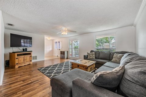 Casa en venta en New Port Richey, Florida, 3 dormitorios, 140.19 m2 № 1379289 - foto 3