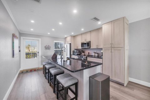 Copropriété à vendre à Boca Grande, Floride: 2 chambres, 137.87 m2 № 2423741 - photo 9