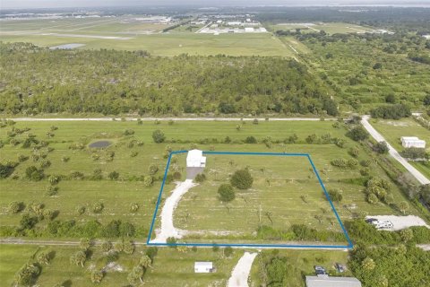 Terrain à vendre à Punta Gorda, Floride № 2291127 - photo 2