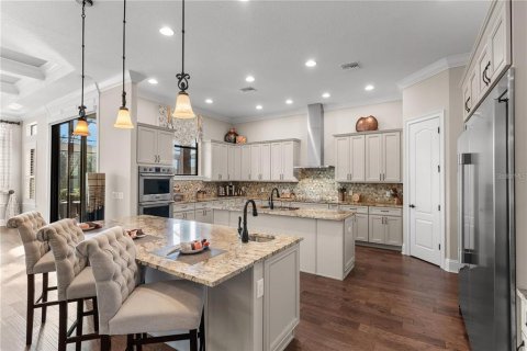 Casa en venta en Thonotosassa, Florida, 8 dormitorios, 760.87 m2 № 1907614 - foto 12