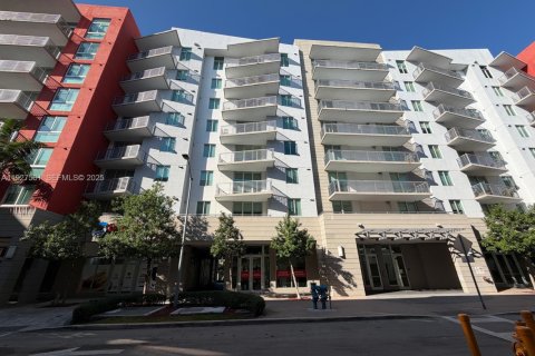 Condo in Doral, Florida, 1 bedroom  № 1994094 - photo 29