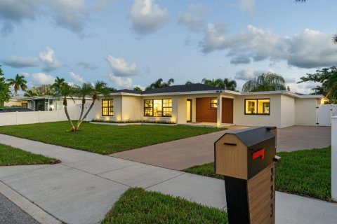 Villa ou maison à vendre à Lake Worth, Floride: 3 chambres, 150.13 m2 № 2424765 - photo 2