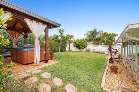Casa en venta en Deltona, Florida, 3 dormitorios, 140.38 m2 № 2136334 - foto 28