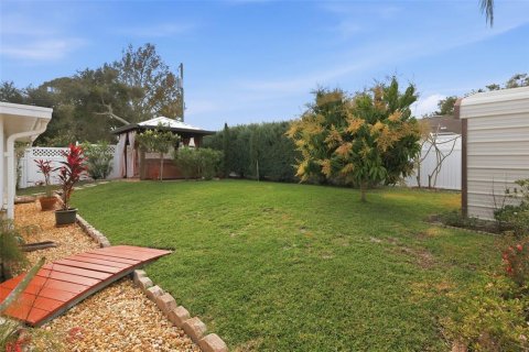 Casa en venta en Deltona, Florida, 3 dormitorios, 140.38 m2 № 2136334 - foto 16