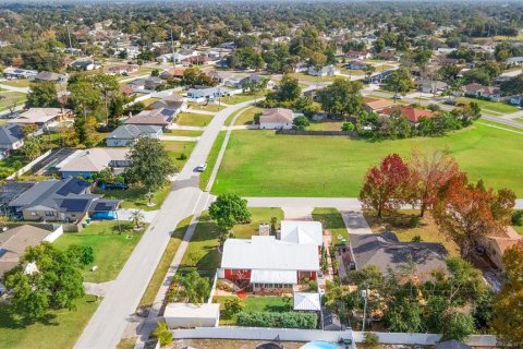 Casa en venta en Deltona, Florida, 3 dormitorios, 140.38 m2 № 2136334 - foto 24