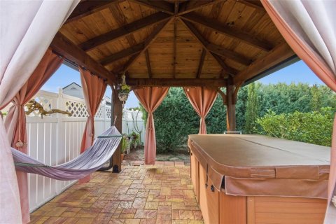 Casa en venta en Deltona, Florida, 3 dormitorios, 140.38 m2 № 2136334 - foto 10