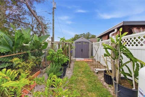 Casa en venta en Deltona, Florida, 3 dormitorios, 140.38 m2 № 2136334 - foto 6