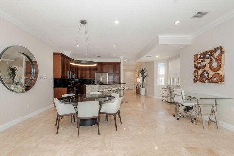 Townhouse in Fort Lauderdale, Florida 4 bedrooms, 325.62 sq.m. № 1872199 - photo 16