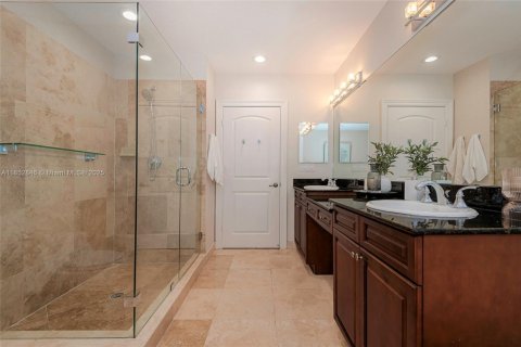 Townhouse in Fort Lauderdale, Florida 4 bedrooms, 325.62 sq.m. № 1872199 - photo 29