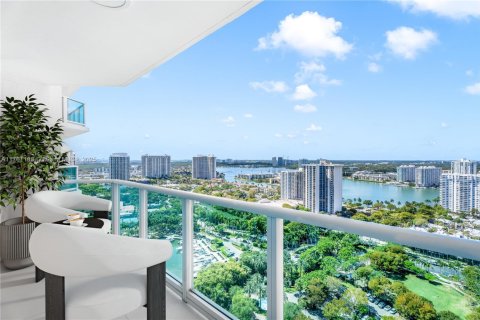 Condo in Aventura, Florida, 4 bedrooms  № 1726926 - photo 10