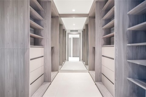 Condo in Aventura, Florida, 4 bedrooms  № 1726926 - photo 14