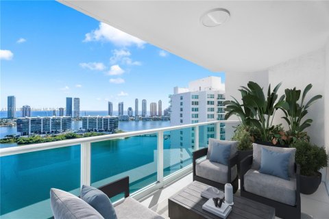 Condo in Aventura, Florida, 4 bedrooms  № 1726926 - photo 6