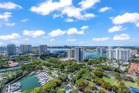 Condo in Aventura, Florida, 4 bedrooms  № 1726926 - photo 26