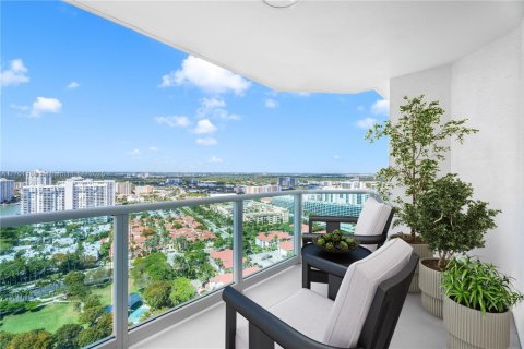 Condo in Aventura, Florida, 4 bedrooms  № 1726926 - photo 22