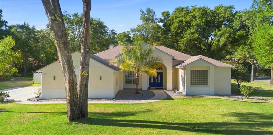 Casa en DeLand, Florida 3 dormitorios, 238.94 m2 № 1665952