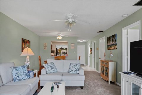 Condominio en alquiler en Sarasota, Florida, 2 dormitorios, 98.94 m2 № 1253963 - foto 7