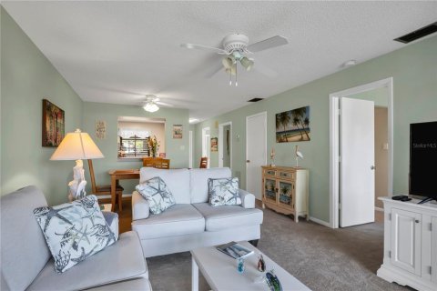 Condominio en alquiler en Sarasota, Florida, 2 dormitorios, 98.94 m2 № 1253963 - foto 6