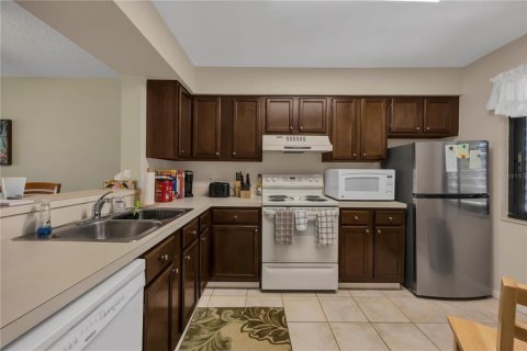 Condominio en alquiler en Sarasota, Florida, 2 dormitorios, 98.94 m2 № 1253963 - foto 10
