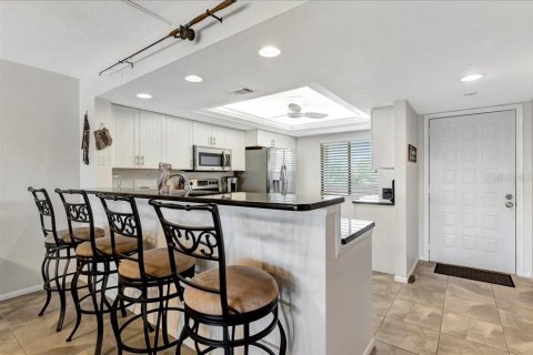 Condominio en alquiler en Bradenton, Florida, 2 dormitorios, 128.95 m2 № 1386505 - foto 8