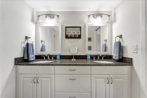 Condominio en alquiler en Bradenton, Florida, 2 dormitorios, 128.95 m2 № 1386505 - foto 27