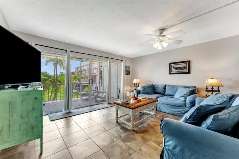Condominio en alquiler en Bradenton, Florida, 2 dormitorios, 128.95 m2 № 1386505 - foto 18