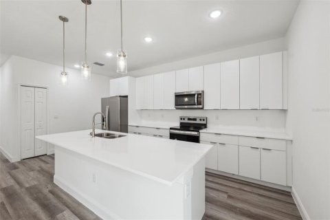 Casa en venta en Ocala, Florida, 4 dormitorios, 139.63 m2 № 1755370 - foto 15