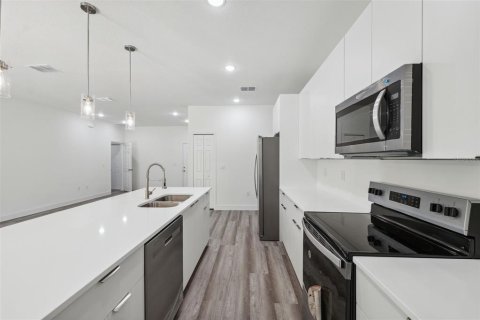 Casa en venta en Ocala, Florida, 4 dormitorios, 139.63 m2 № 1755370 - foto 16