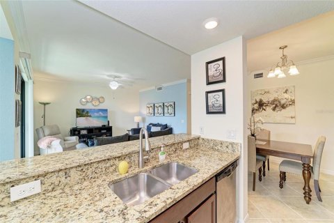 Copropriété à vendre à Bradenton, Floride: 2 chambres, 106.09 m2 № 2377783 - photo 16
