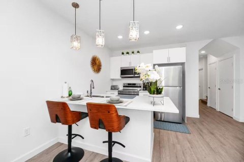 Adosado en venta en Davenport, Florida, 3 dormitorios, 138.7 m2 № 1917354 - foto 17
