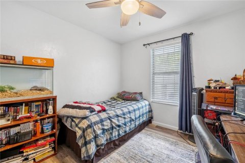 Condo in Gainesville, Florida, 3 bedrooms  № 1815873 - photo 25