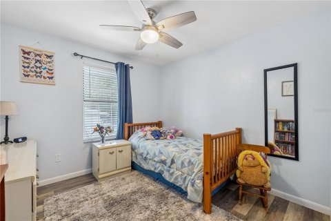 Condo in Gainesville, Florida, 3 bedrooms  № 1815873 - photo 23
