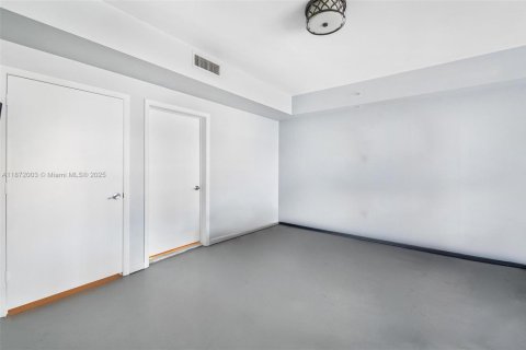 Appartement à louer à Miami, Floride: 1 chambre, 90.86 m2 № 1926758 - photo 16