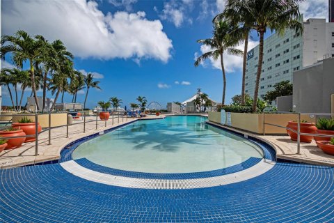 Appartement à louer à Miami, Floride: 1 chambre, 90.86 m2 № 1926758 - photo 1