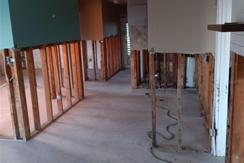 Propiedad comercial en venta en Madeira Beach, Florida, 4 dormitorios, 146.97 m2 № 1620707 - foto 27