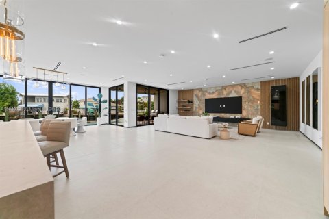 Casa en venta en Wilton Manors, Florida, 5 dormitorios, 438.31 m2 № 1831061 - foto 12