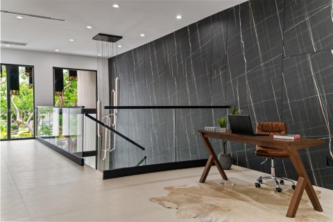 Casa en venta en Wilton Manors, Florida, 5 dormitorios, 438.31 m2 № 1831061 - foto 21