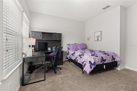 Townhouse in Oviedo, Florida 3 bedrooms, 169.08 sq.m. № 1613654 - photo 25