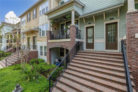 Townhouse in Oviedo, Florida 3 bedrooms, 169.08 sq.m. № 1613654 - photo 6