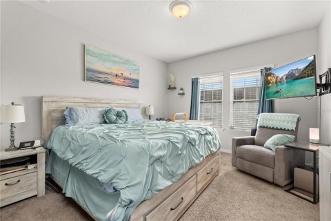 Townhouse in Oviedo, Florida 3 bedrooms, 169.08 sq.m. № 1613654 - photo 28