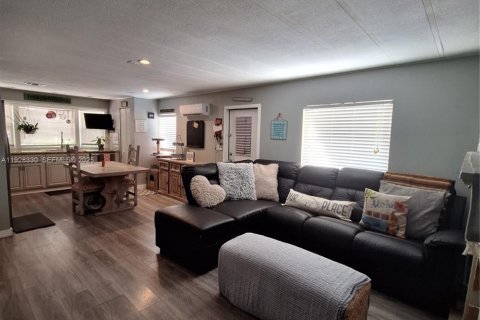 Villa ou maison à vendre à Key Largo, Floride: 3 chambres № 1988400 - photo 7