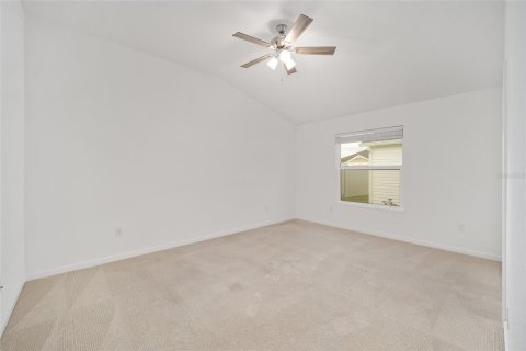 House in The Villages, Florida 2 bedrooms, 118.91 sq.m. № 1564025 - photo 24