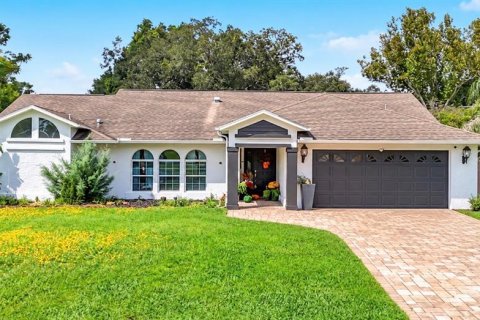 Casa en venta en Spring Hill, Florida, 3 dormitorios, 191.56 m2 № 2385703 - foto 2