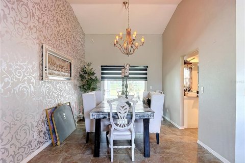 Casa en venta en Spring Hill, Florida, 3 dormitorios, 191.56 m2 № 2385703 - foto 13